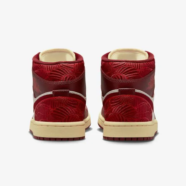 Nike Women's Air Jordan 1 Mid SE (Lift Up/ Team Red/ Uni...