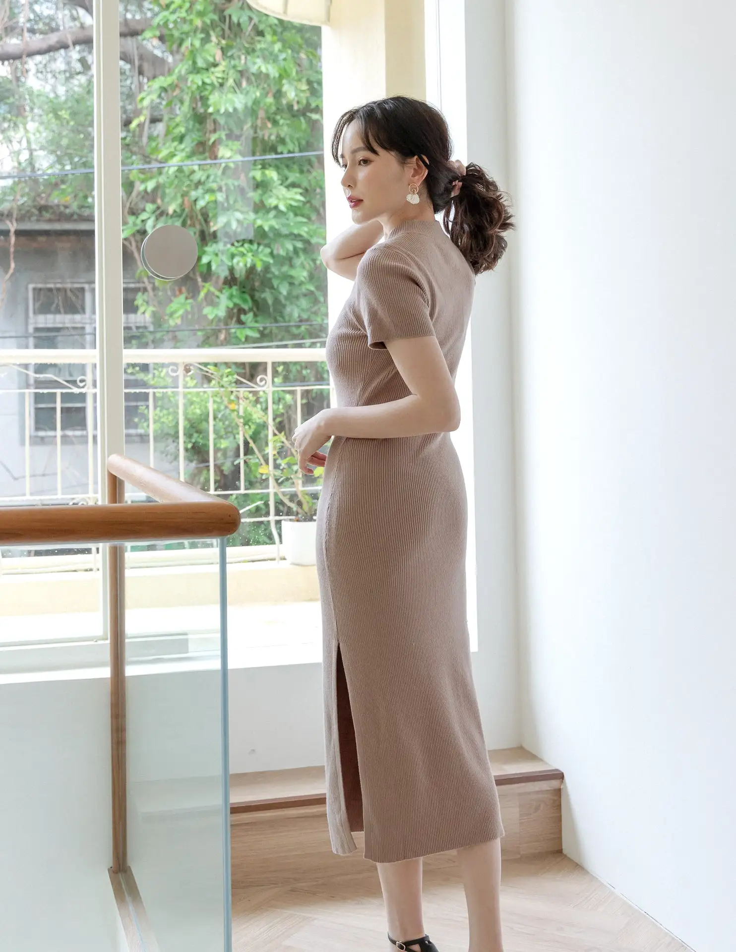 Pauline Dress in Taupe