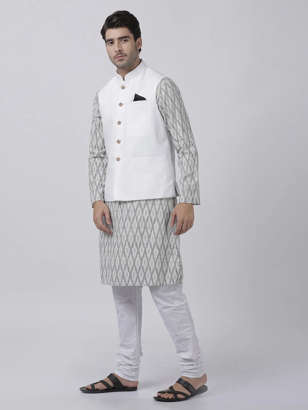 VASTRAMAY Men's White Cotton Blend Ethnic Jacket, Kurta With Pajama Set