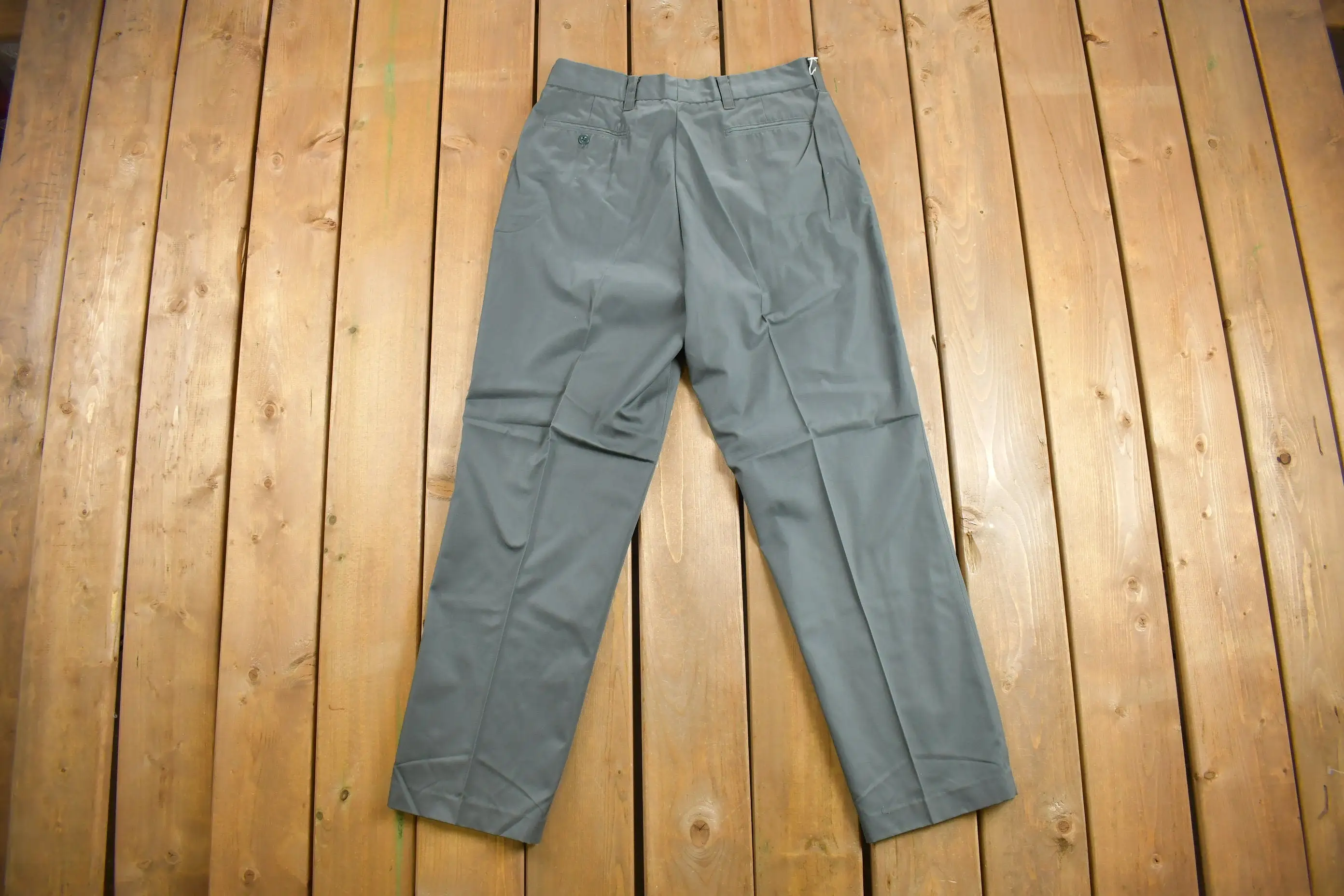 Vintage 1960s Champion Pleated Trousers Size 33 x 31 / 60s Champion / True Vintage / 1970s Pants / Olive Green / True Vintage Ch