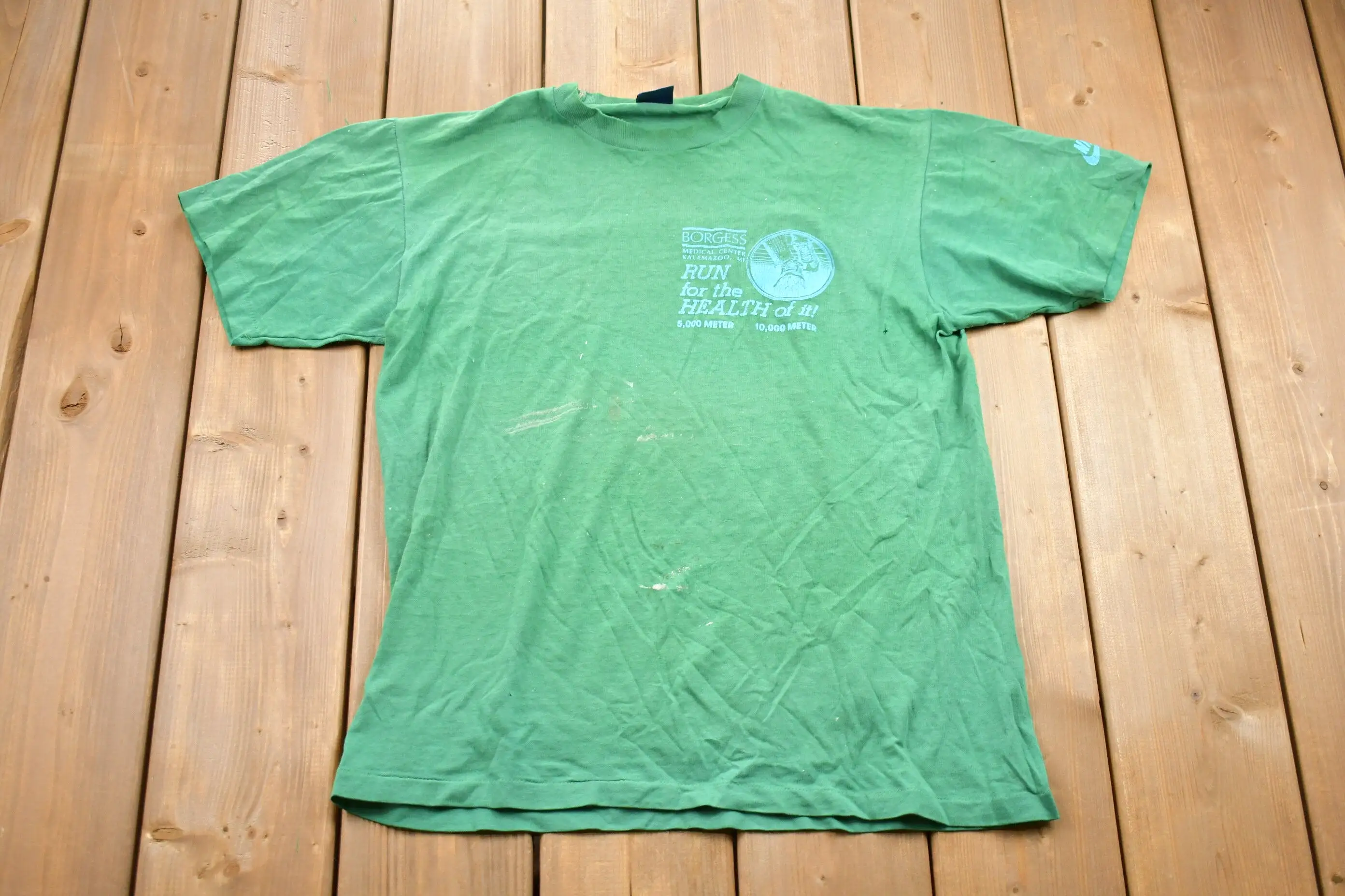 Vintage 1970s Nike Run For The Health Of It Graphic T-Shirt / Graphic / 70s Nike / Streetwear / Retro Style / Single Stitch / Ma