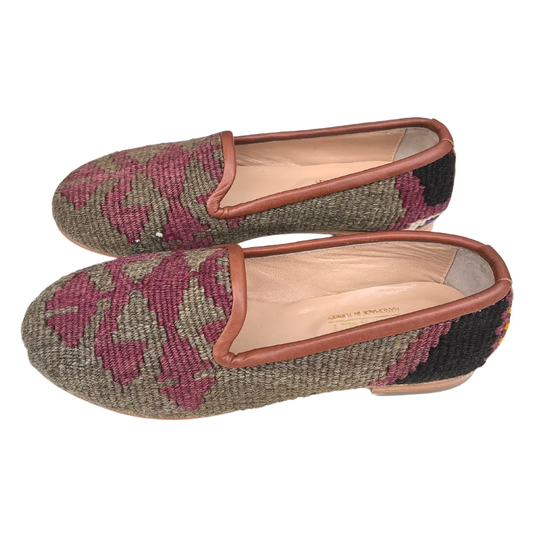 Women's Turkish Kilim Loafer | Maroon & Grey Pattern